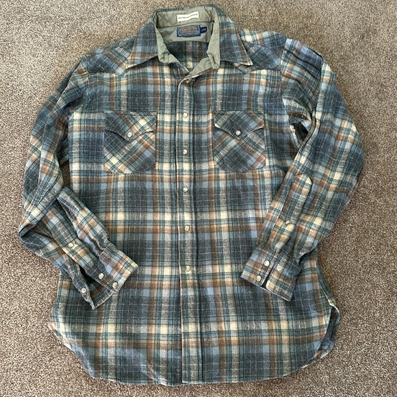 Pendleton Shirt🤠 - Picture 2 of 6